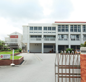 沖縄県立球陽高等学校